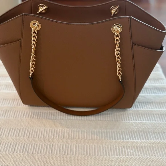 New Michael Kors Jet Set Chain Tote – Luggage Brown - Picture 2 of 13